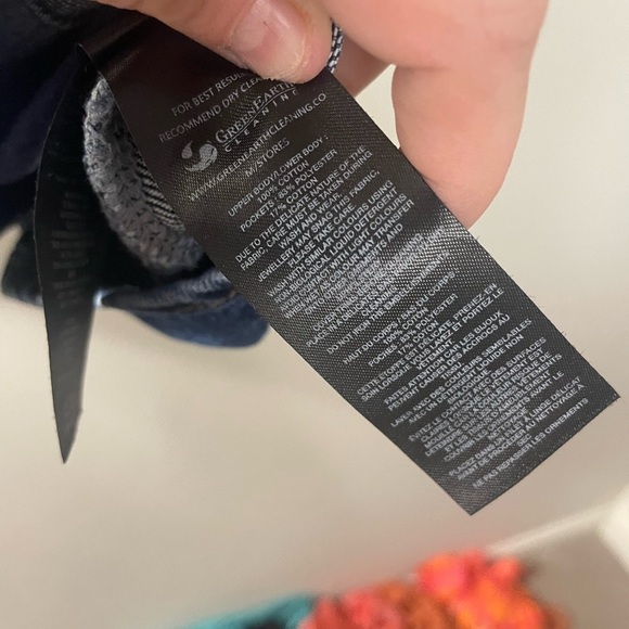 Self-Portrait||Denim Vest, with Crystal like floral buttons, Size 10, Worn Once - Picture 6 of 8